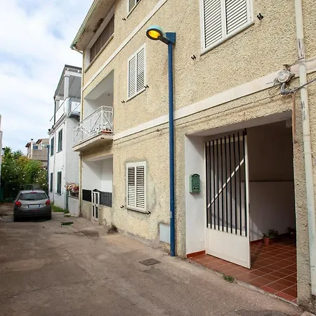 House 300 Meters From The Beach La Caletta